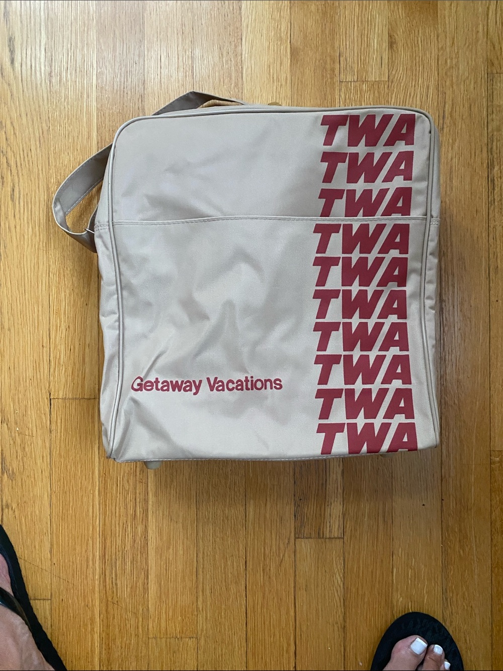 Vintage TWA Getaway Vacations Travel Tote - Beige with Burgundy Logo